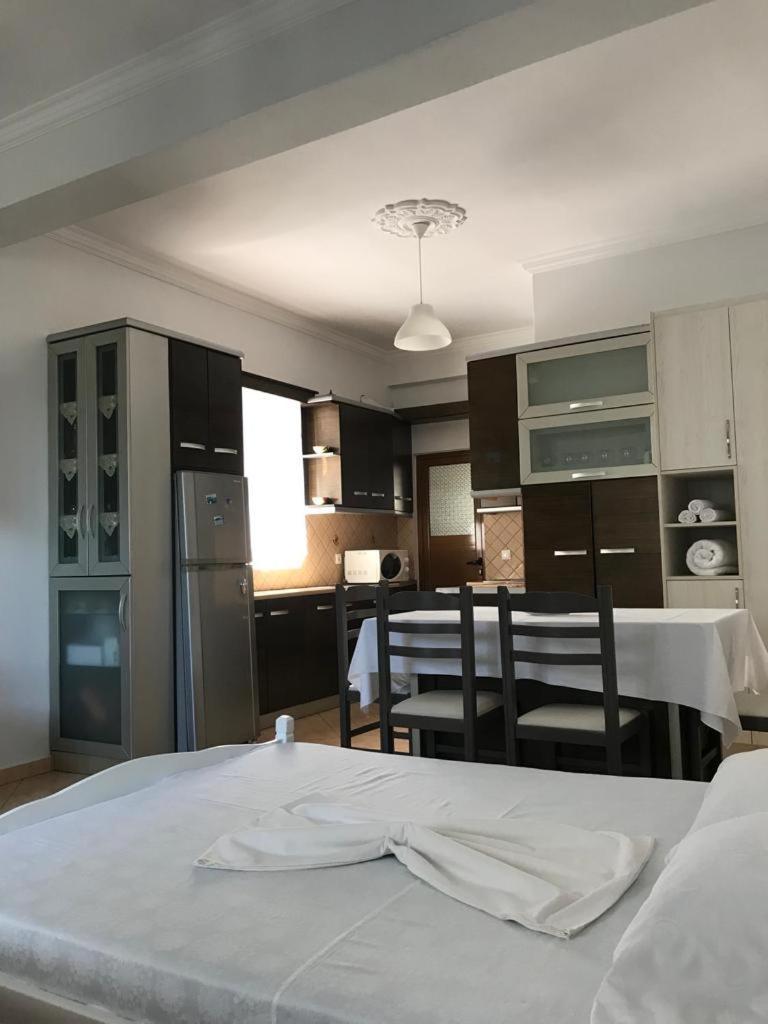 Alfa Apartaments Саранда Экстерьер фото